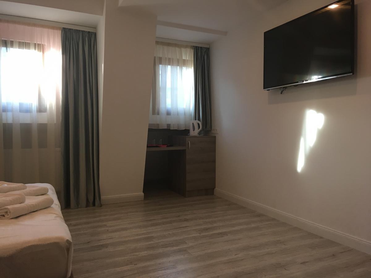 Hotel Liad City Center Bucureşti Ngoại thất bức ảnh